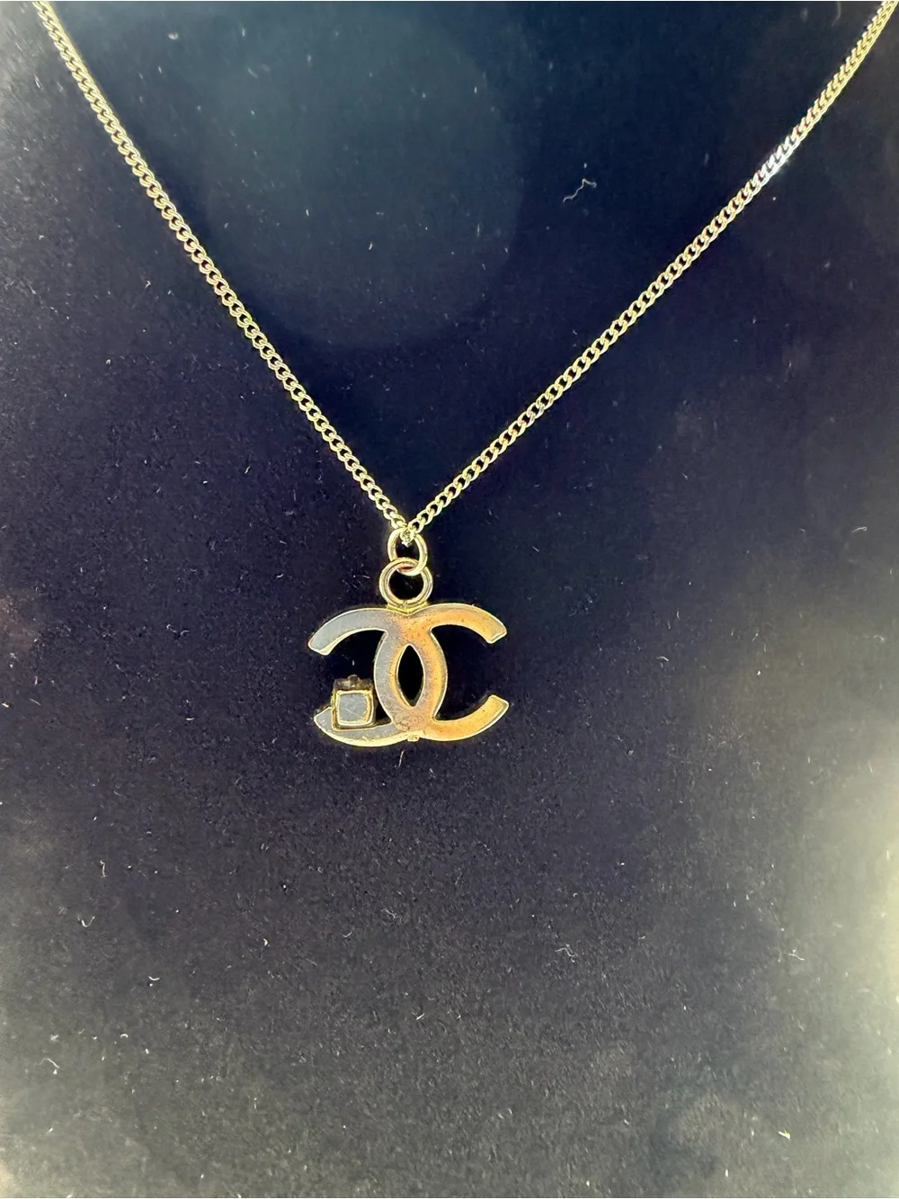 CHANEL 2005 Spring Archival CC Logo Rhinestone Cube Pendant Necklace